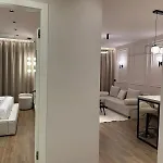 View B, Tirana, Albania ティラナ